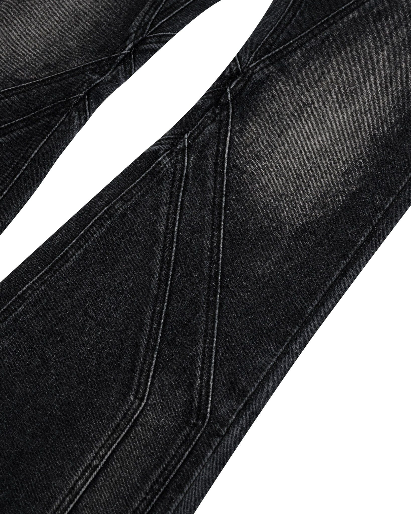 GRIME FLARED JEANS / GUNMETAL