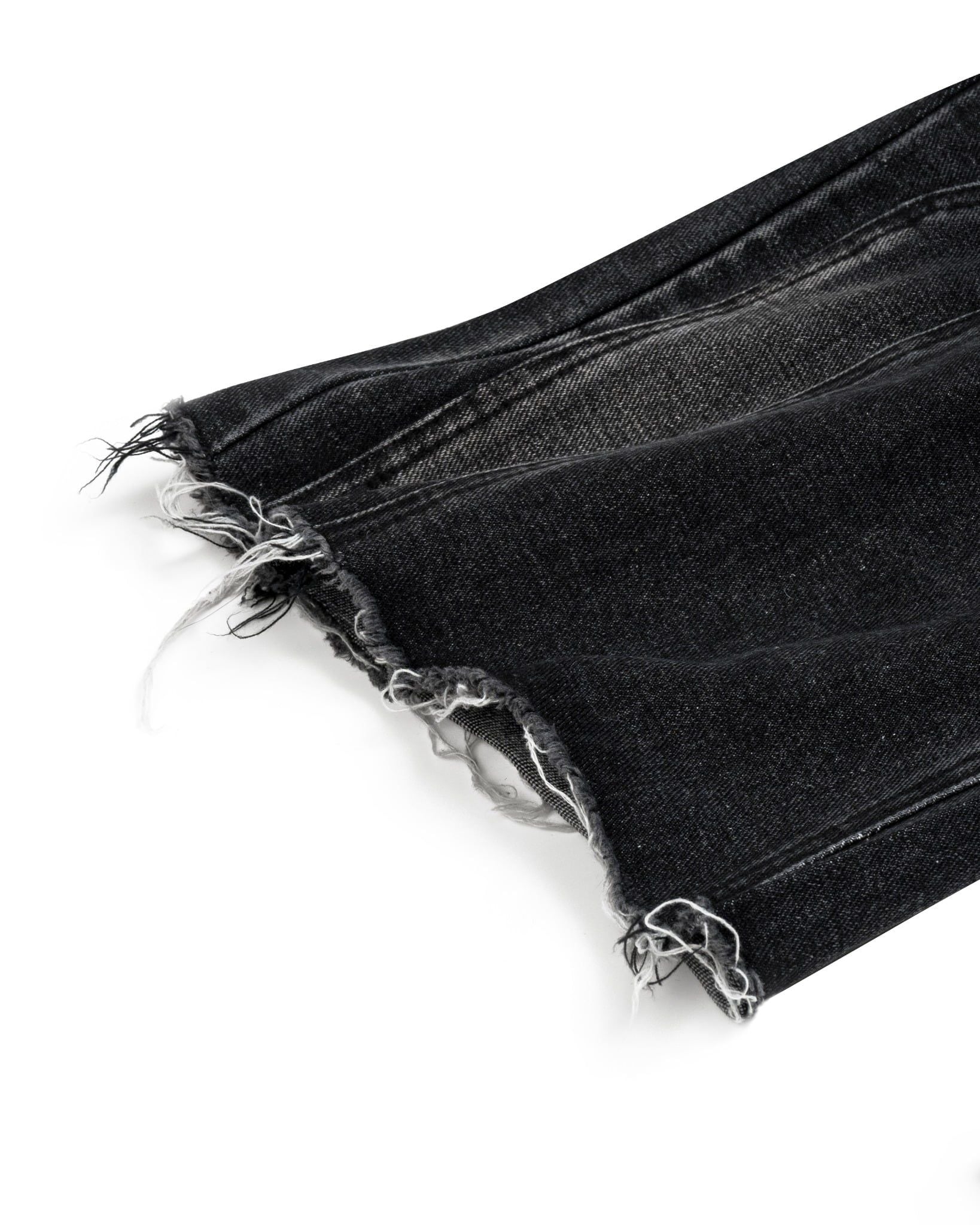 GRIME FLARED JEANS / GUNMETAL
