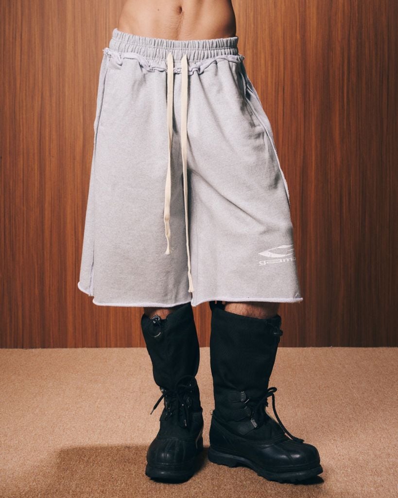 BAGGY SHORTS / GREY