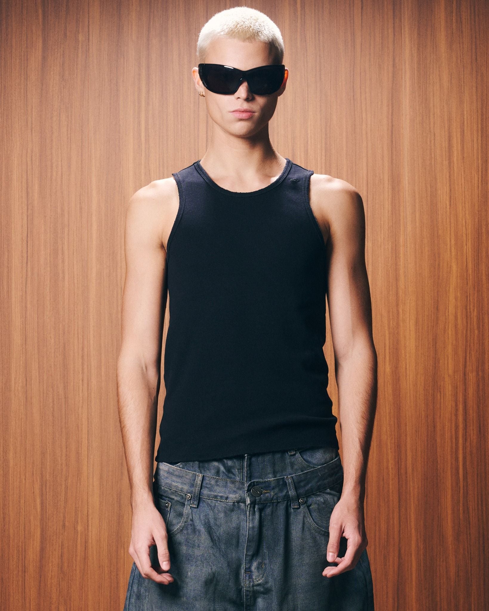 LOGO TANKTOP / BLACK