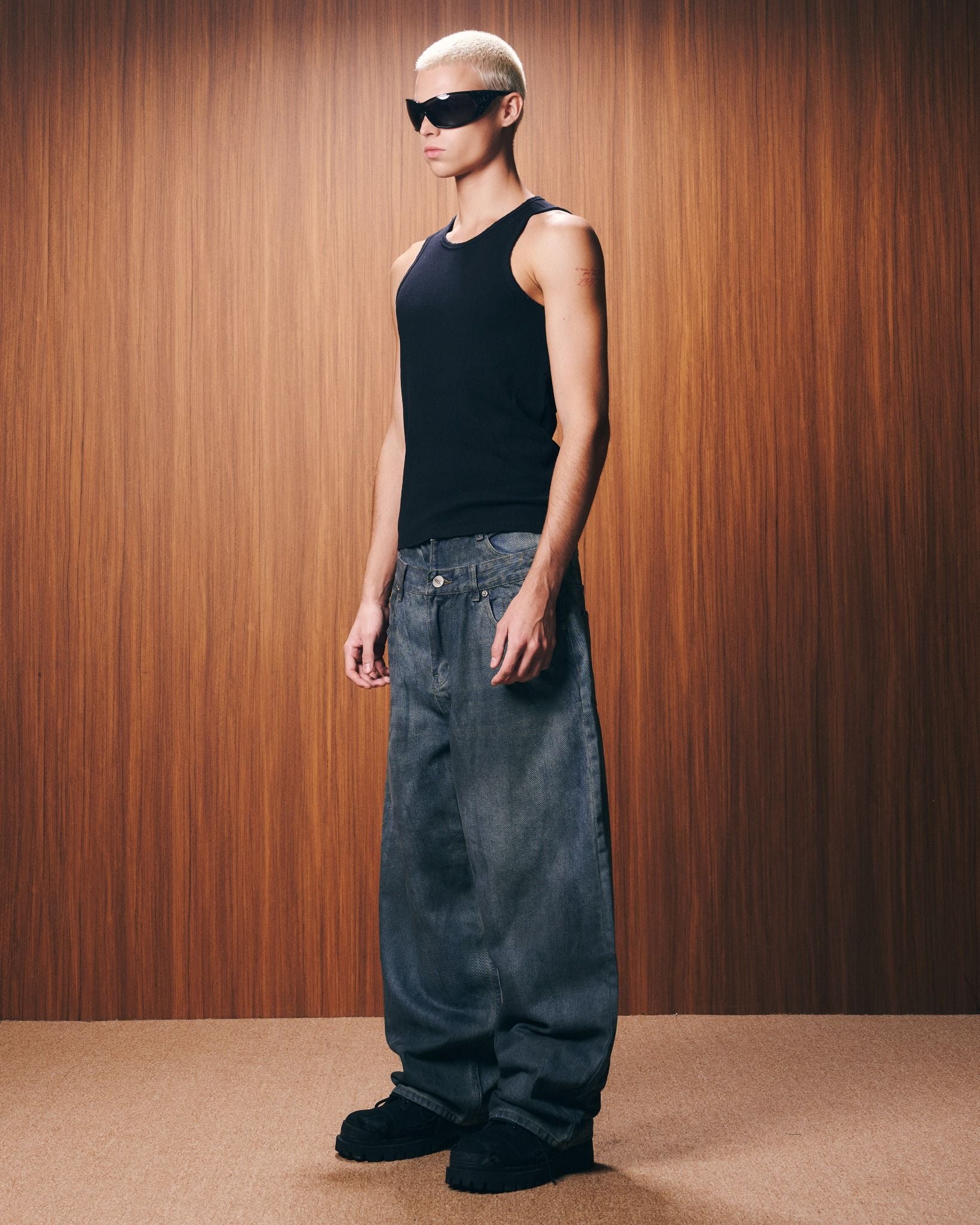 DOUBLE-WAISTED BAGGY JEANS / BLUEROCK
