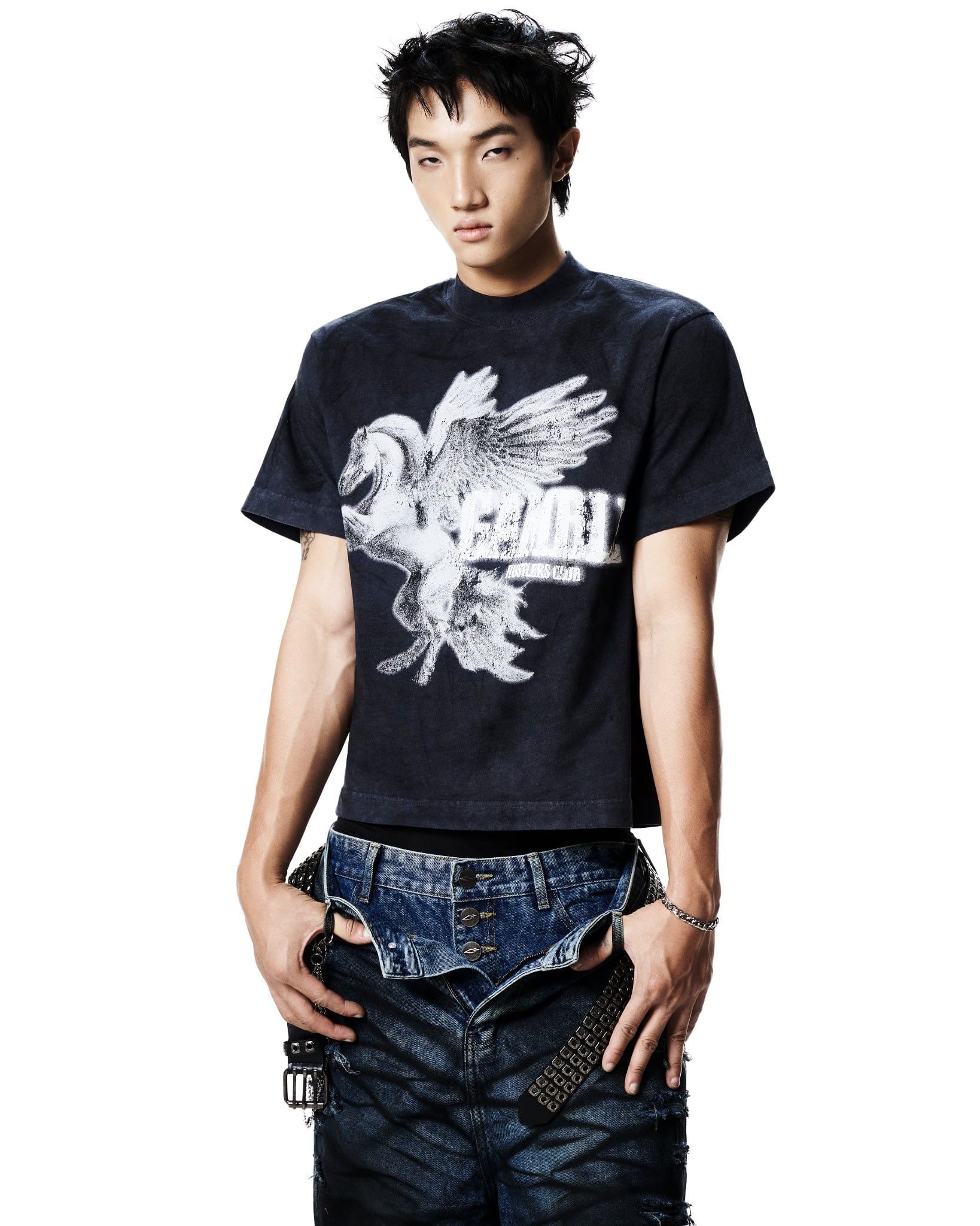 PEGASUS TEE / BLACK