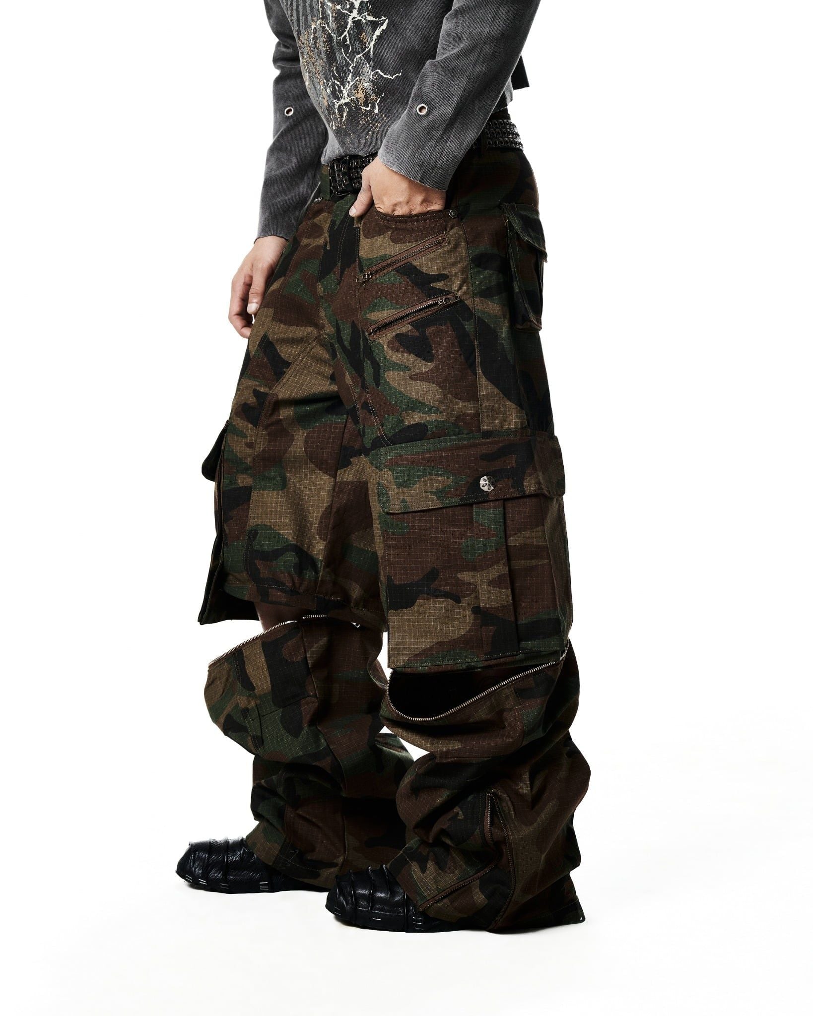 CAMO CARGO PANT / MOSS
