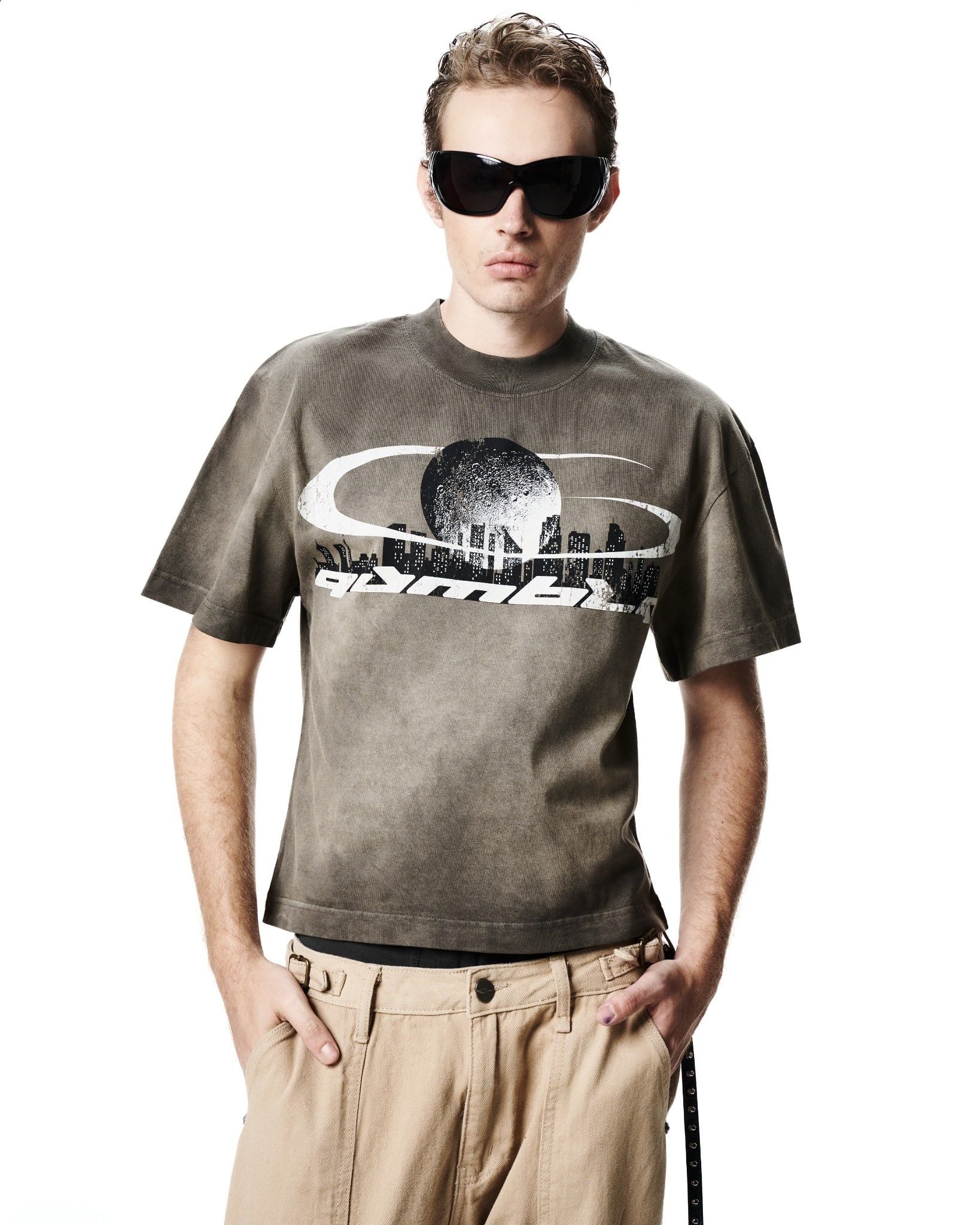 ORBIT TEE / ASH