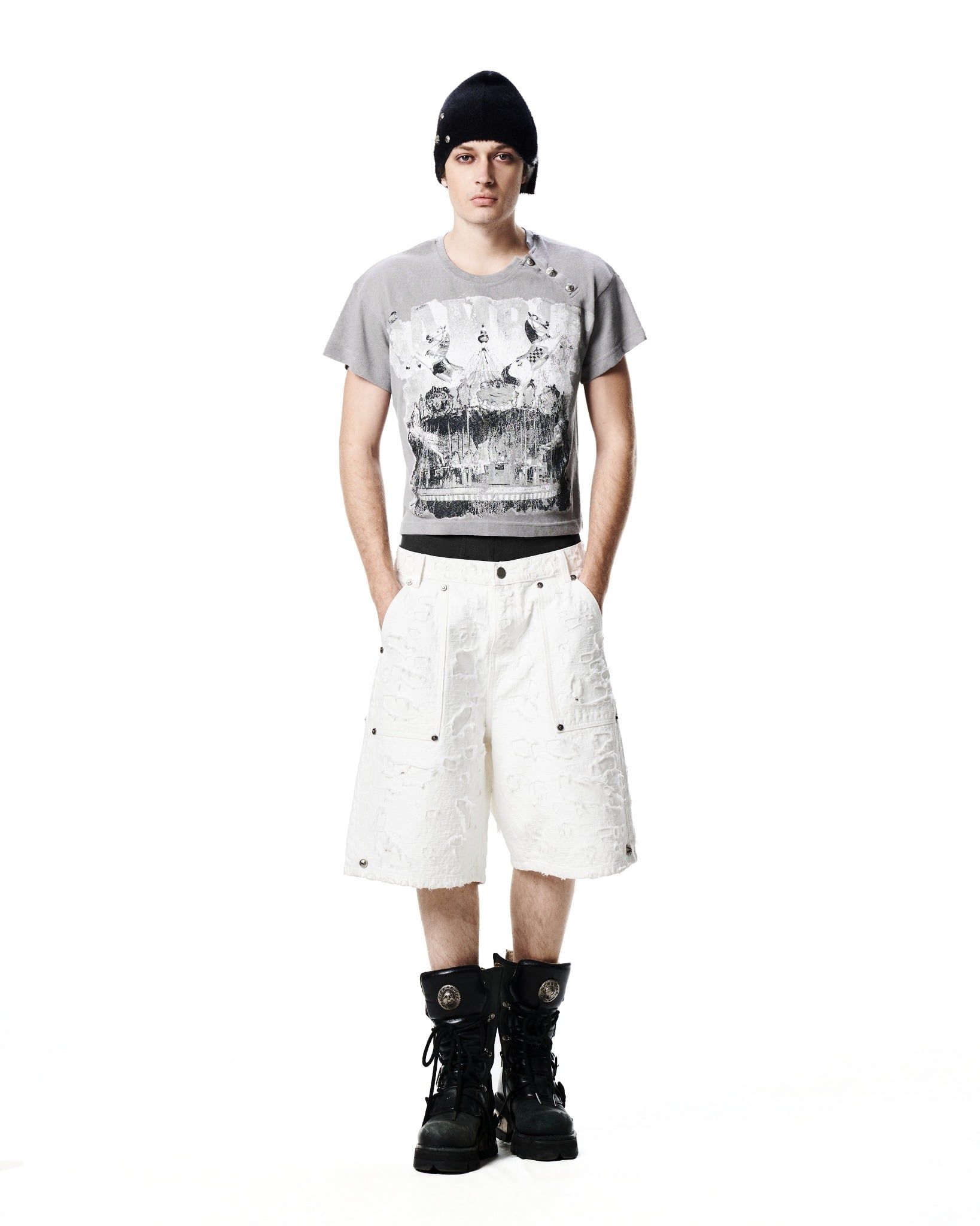 CAROUSEL TEE / SMOKE
