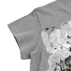 CAROUSEL TEE / SMOKE