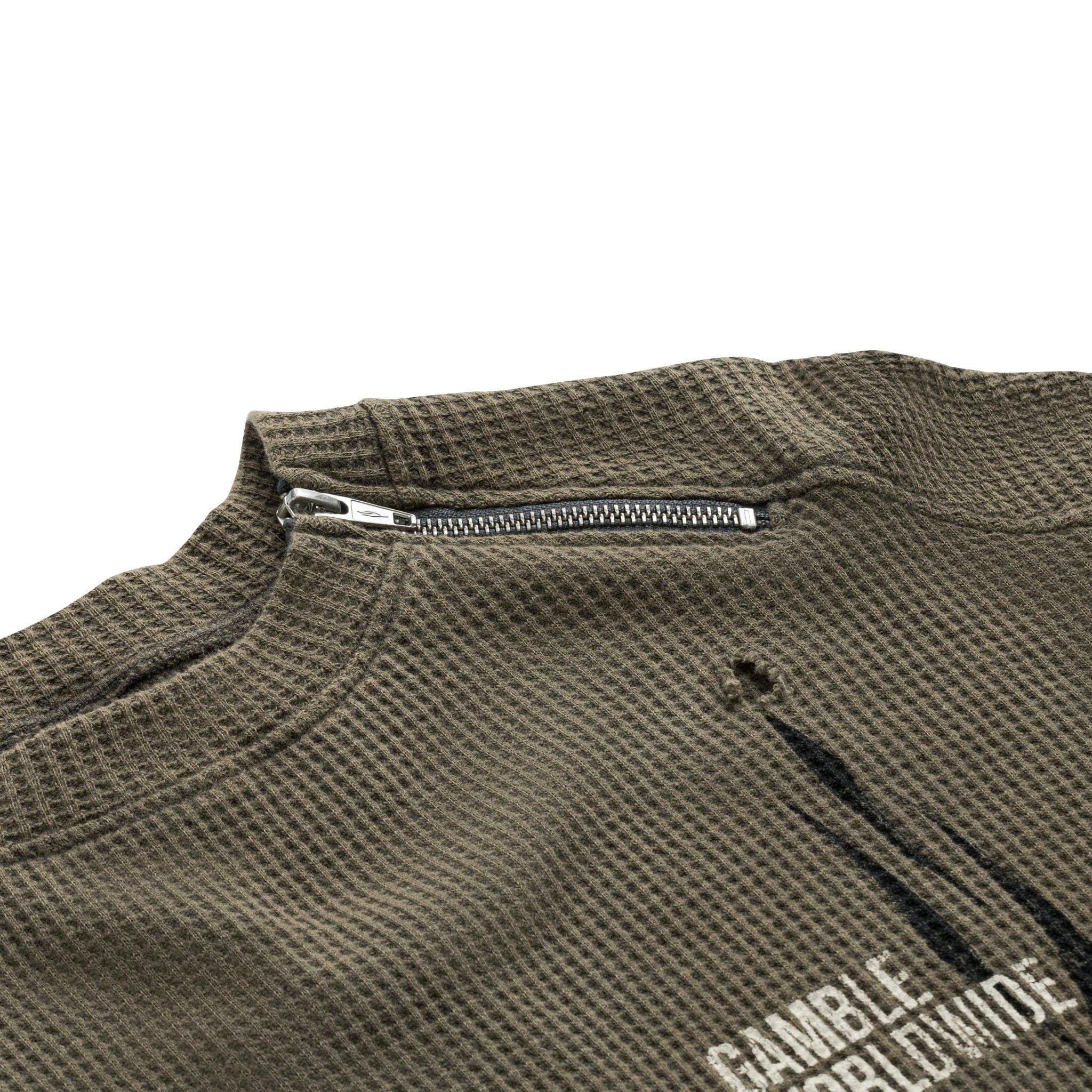 DISTRESSED WAFFLE SWEATER / MOSS
