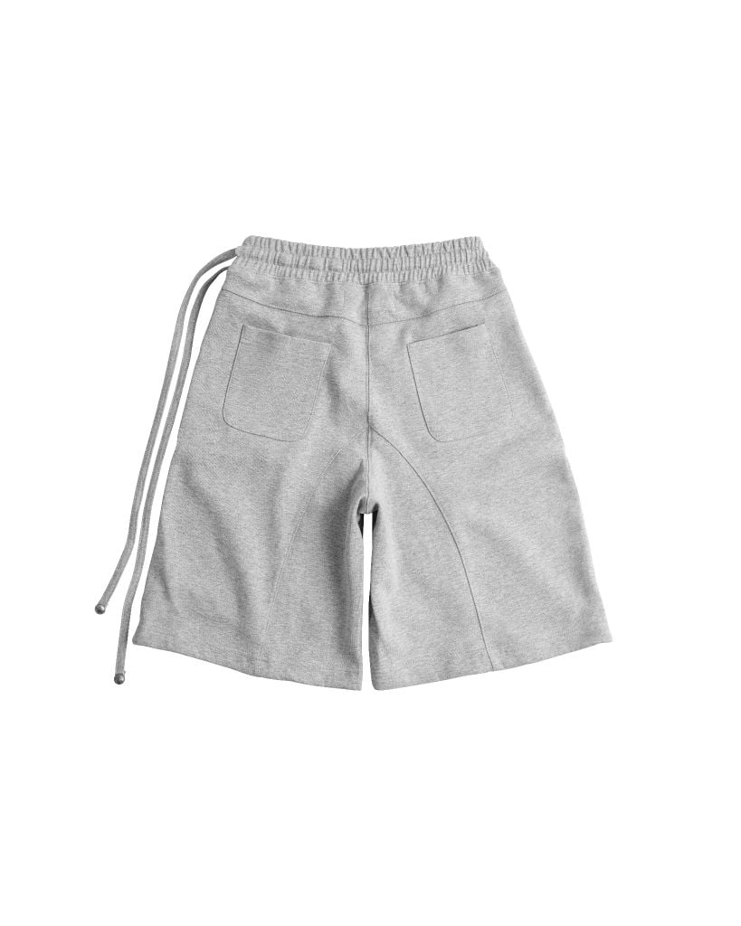 OFFSET SWEATSHORTS / GREY