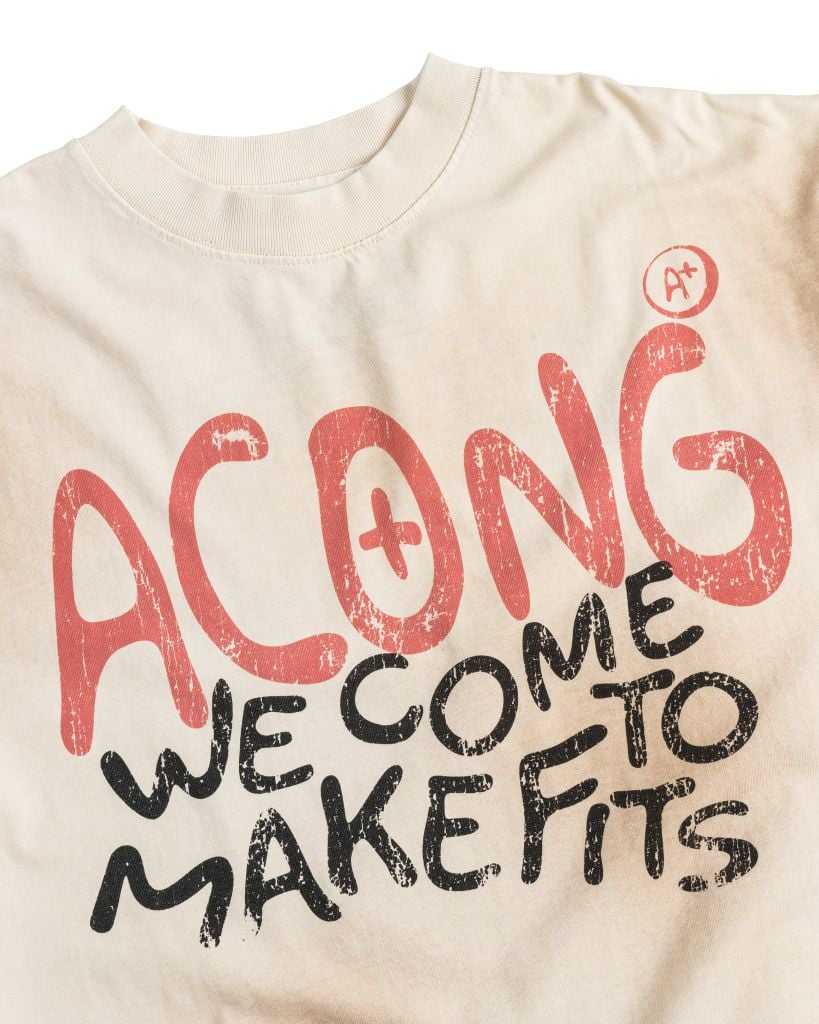 'A CONG' GRAPHIC TEE / BEIGE