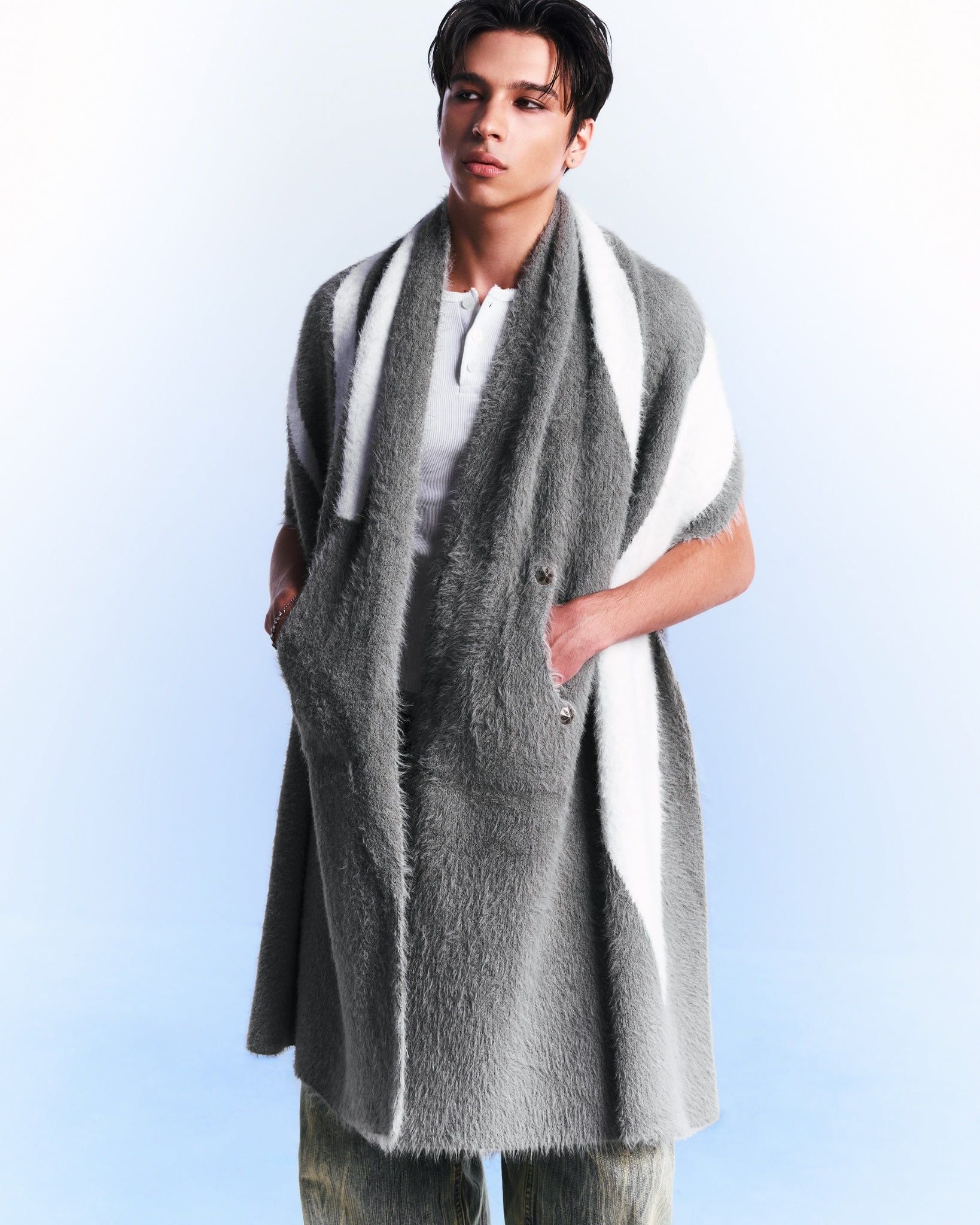 POCKET SCARF / GREY