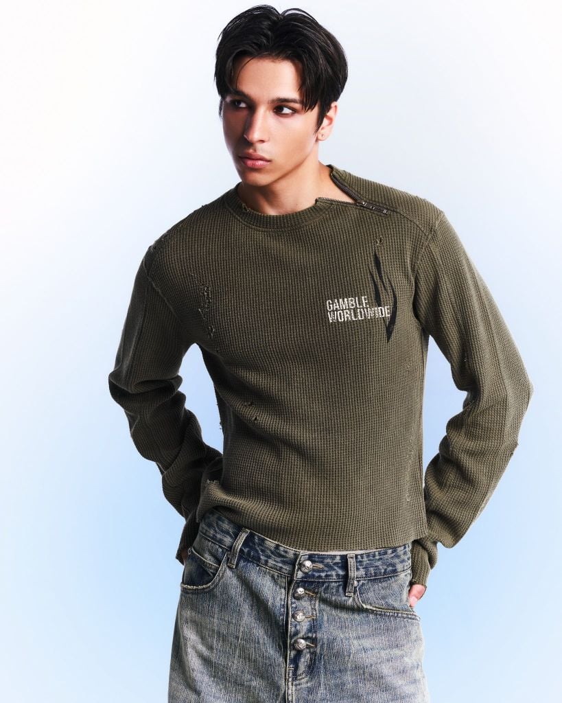 DISTRESSED WAFFLE SWEATER / MOSS