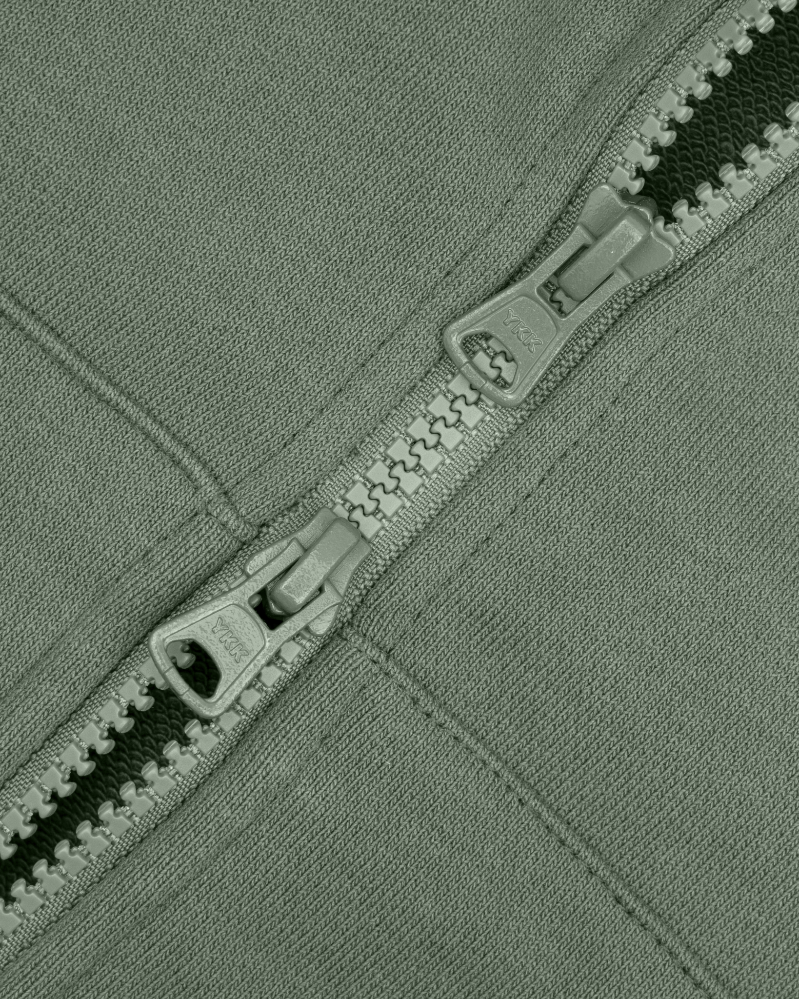 LOGO BOXY FULLZIP HOODIE / MOSS