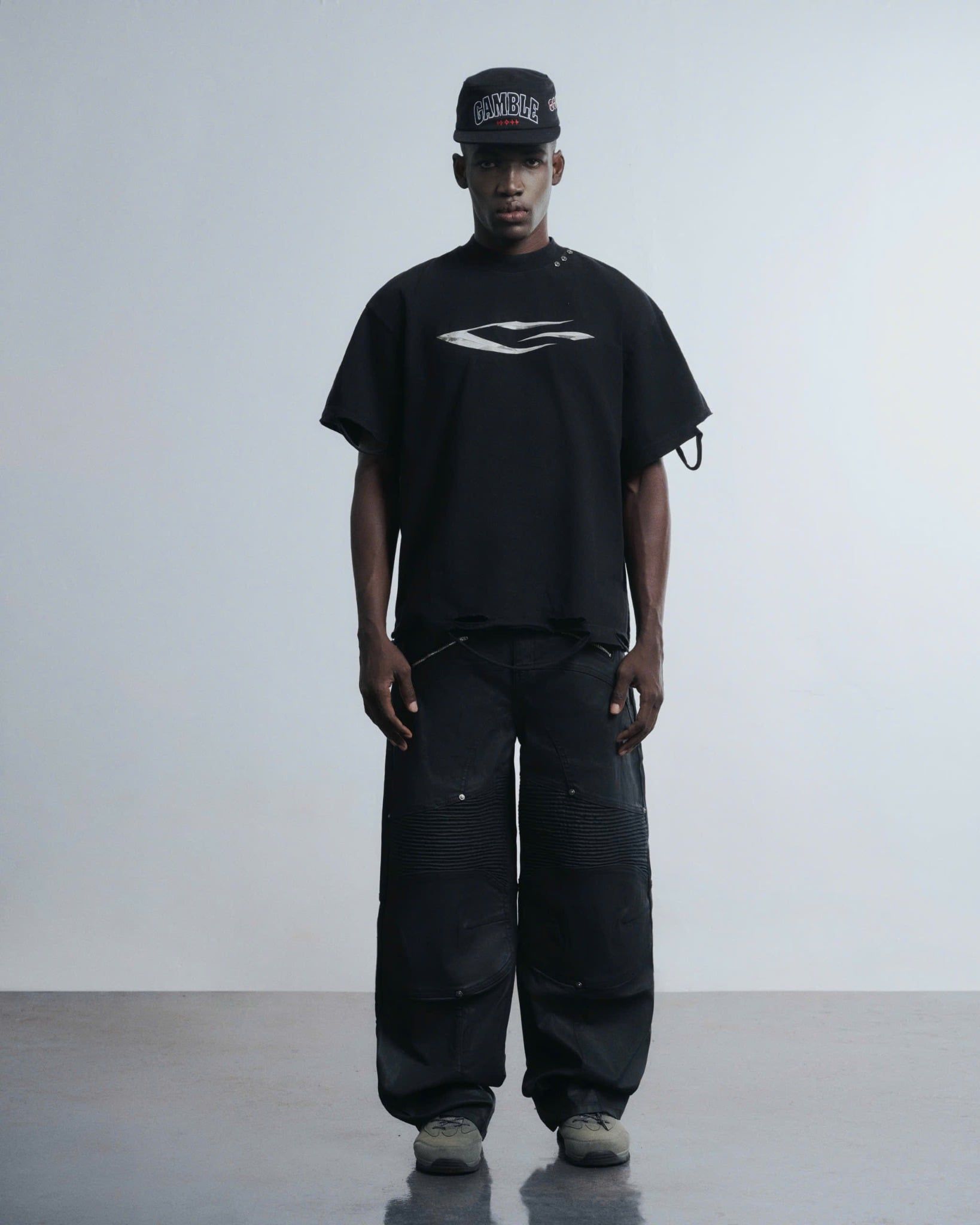ALLOY TEE / BLACK