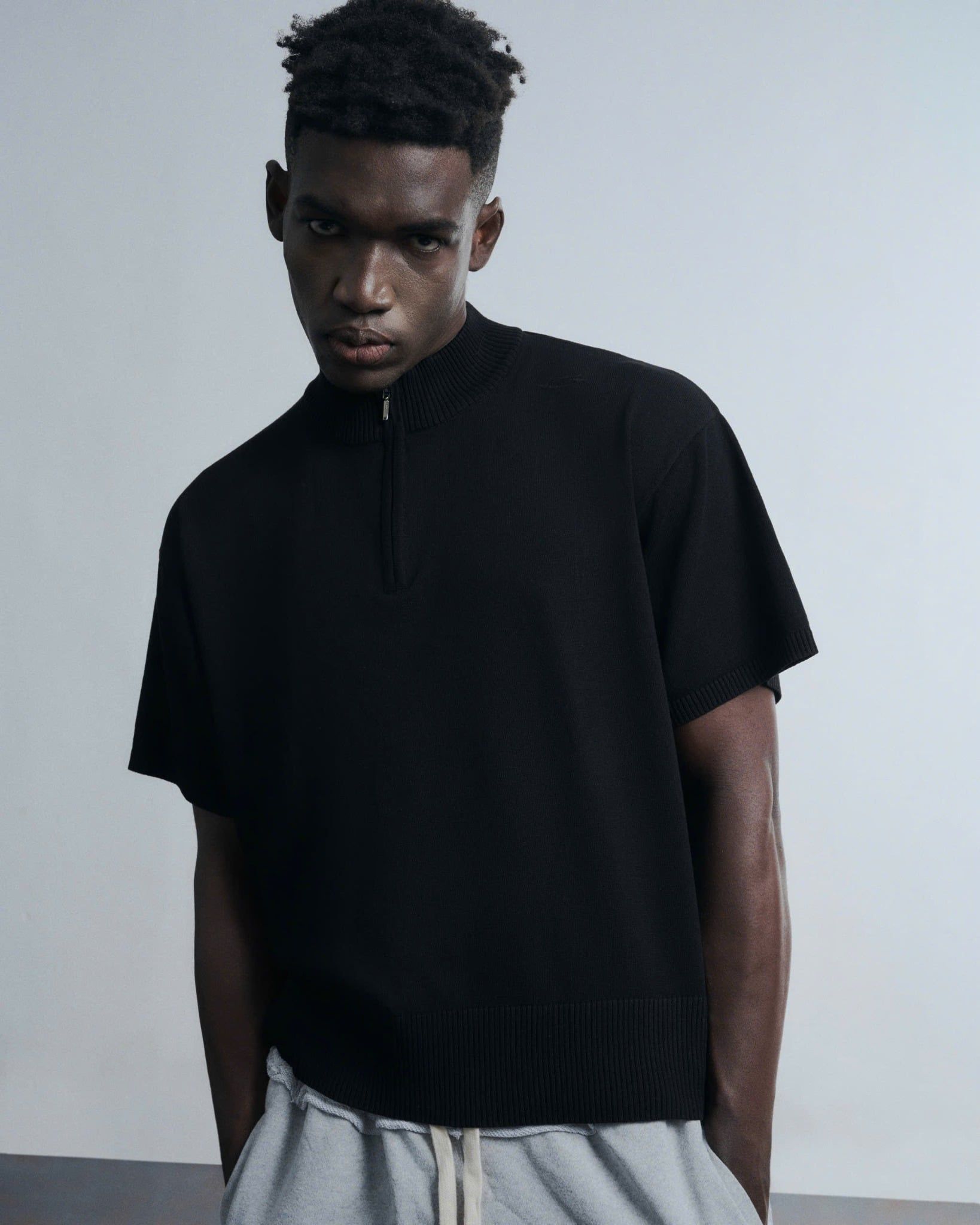 HALF-ZIP KNIT TEE / BLACK