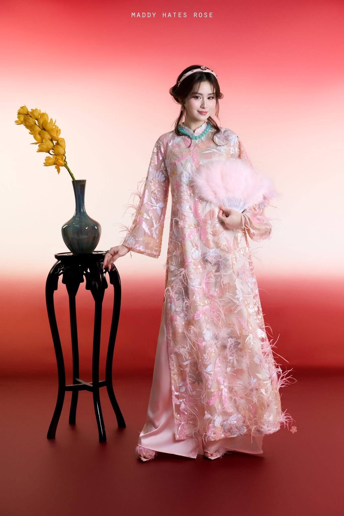 DU26-6 Áo Dài Uyển Ngọc