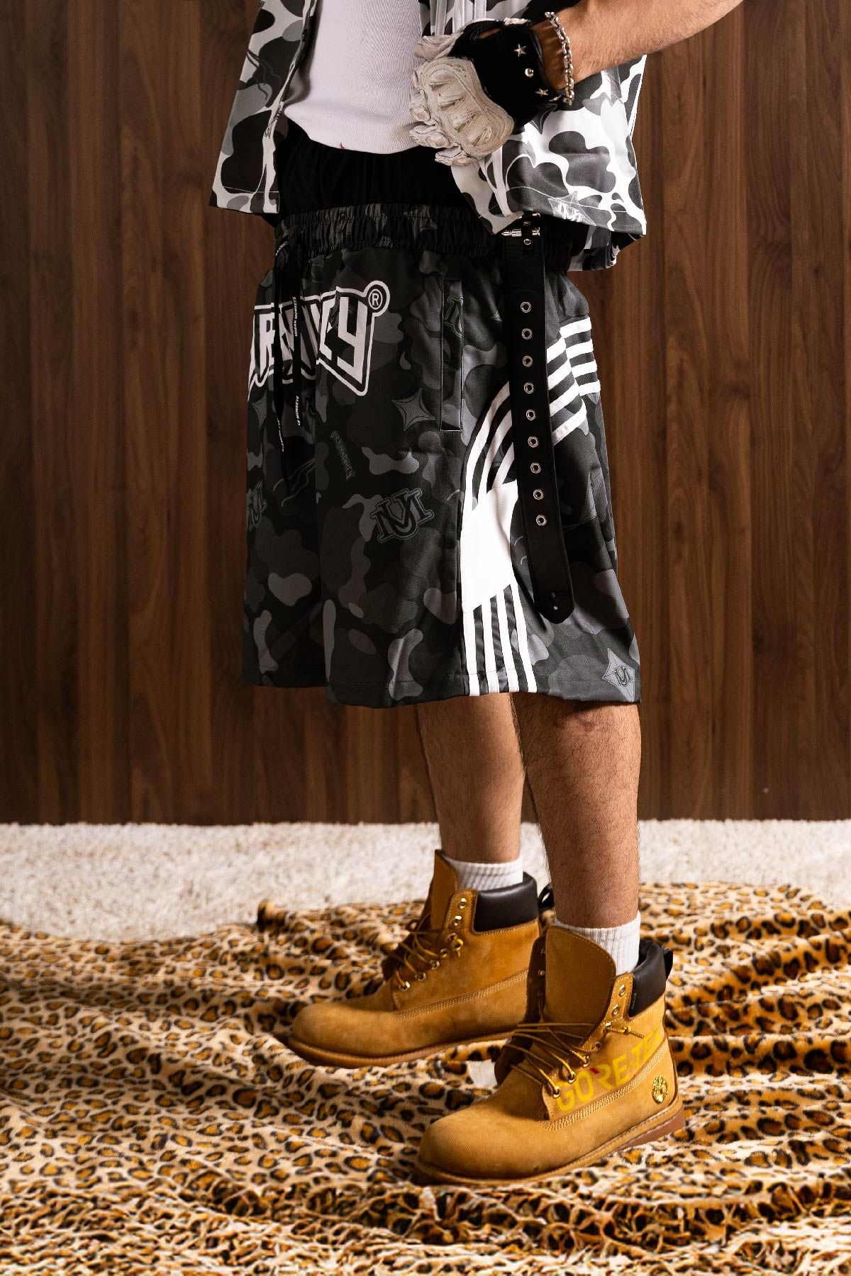  SIGNATURE WOLF GREY CAMO SHORT 