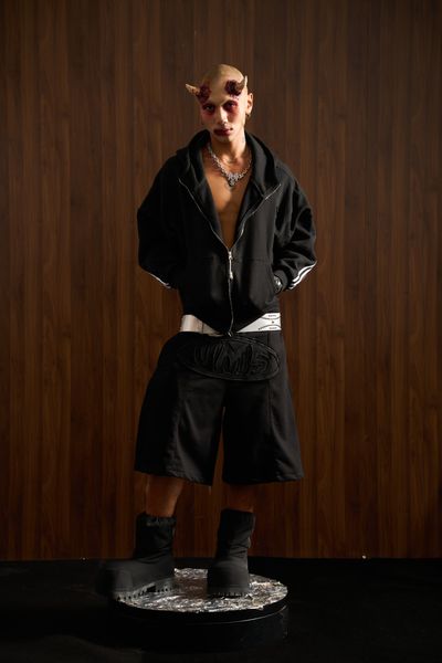  UMS HOODIE ZIP BLACK 