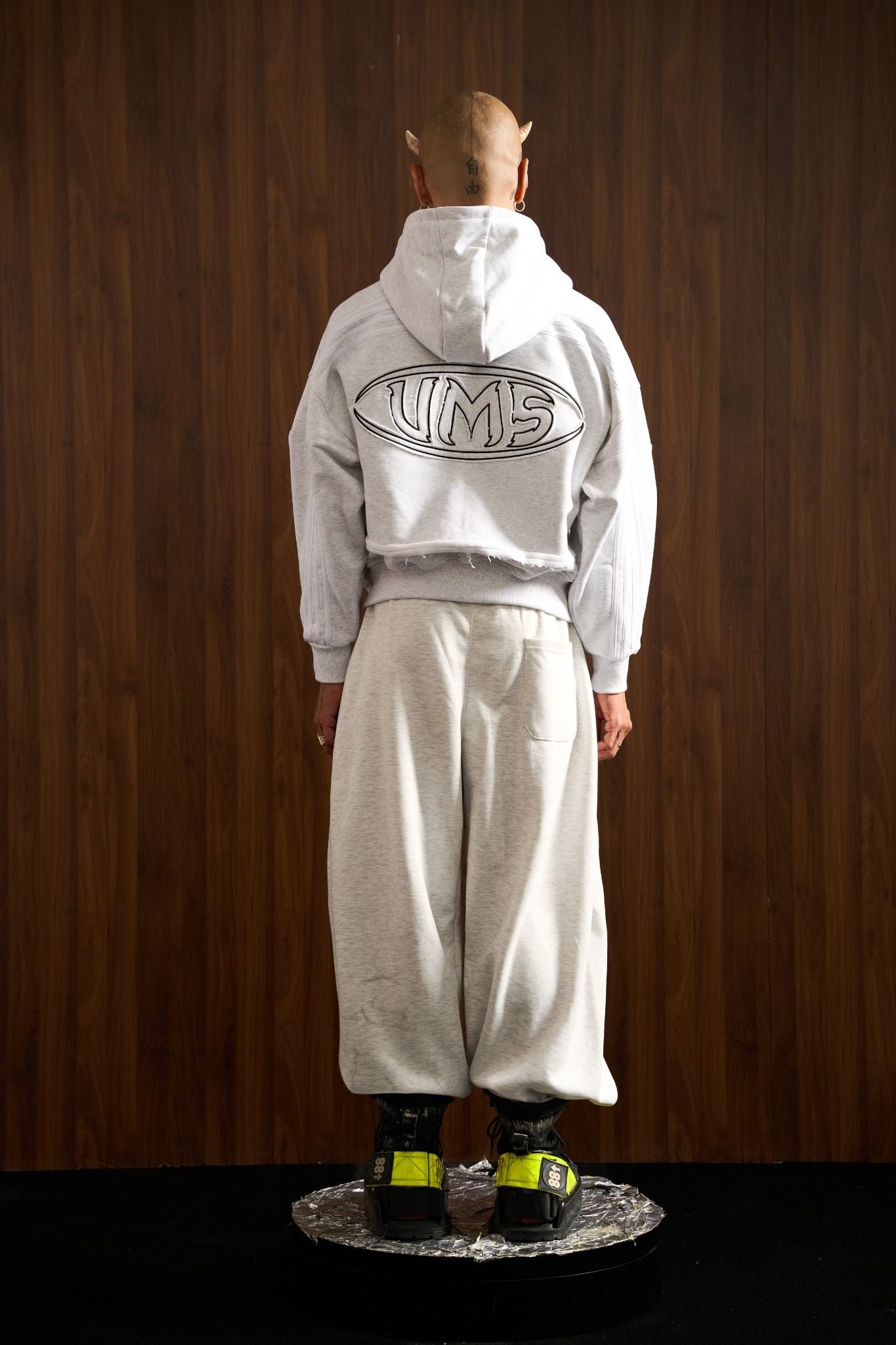  UMS HOODIE ZIP LIGHT GREY 
