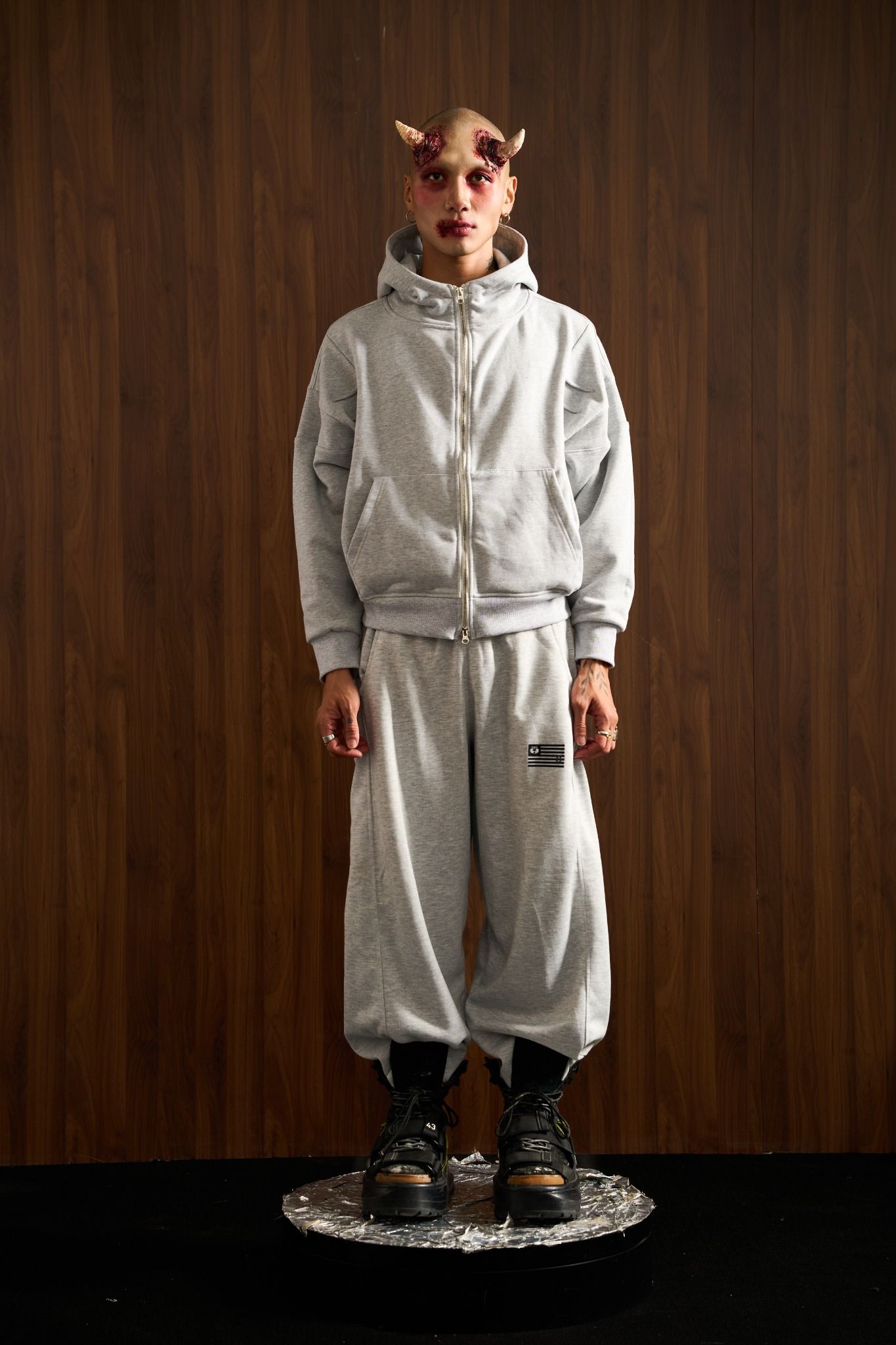  UMS HOODIE ZIP CEMENT GREY 