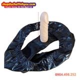  Quần Lót Da Bóng Gắn Dương Vật Giả Rung Điều Khiển Bên Trong 