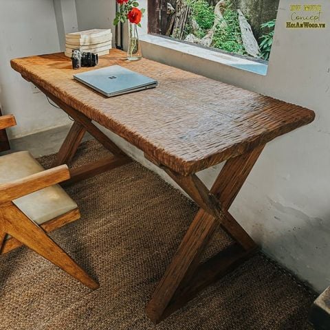 Bàn đọc sách/kệ decor