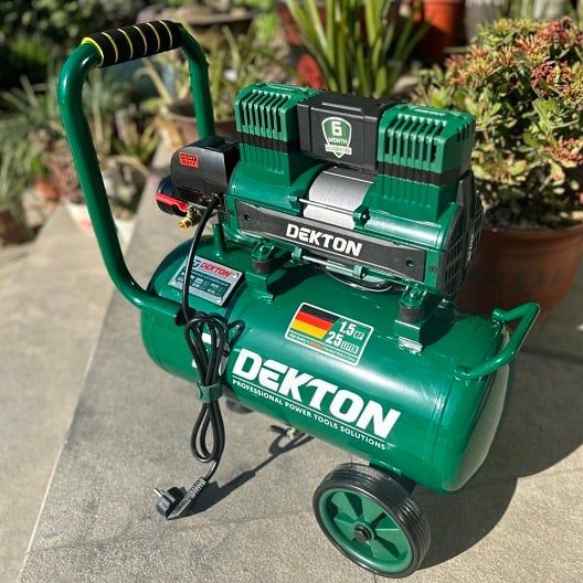  Máy Nén Khí Dekton DK-AC2825 không dầu 