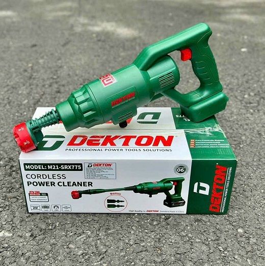  Máy Xịt Rửa Xe Dùng Pin Dekton M21-SRX775 ( chưa pin sạc) 
