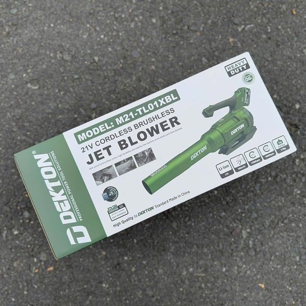  Máy thổi lá dùng pin dekton m21-tl01xbl 