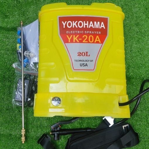  Bình xịt thuốc dùng accu Yokohama 20 lít 