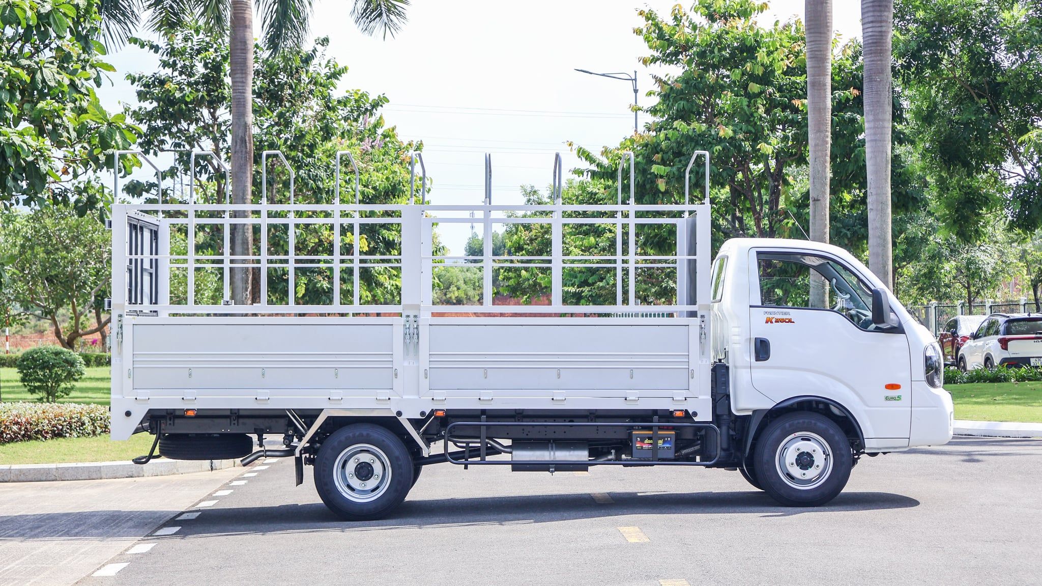  KIA K250L - MUI BẠT 