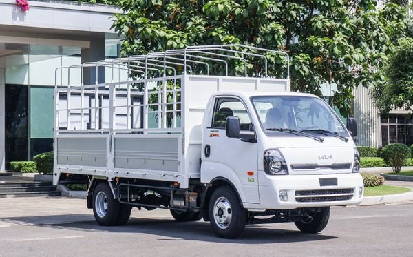  KIA K250L - MUI BẠT 