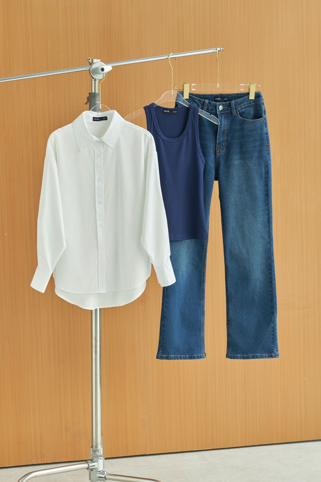  Áo Thun Cổ Tròn FAT082 