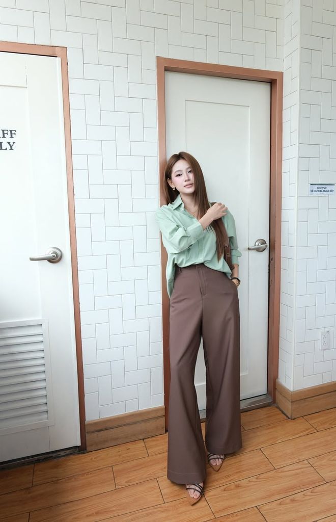 Quần Rộng Trơn FQR048 Kem