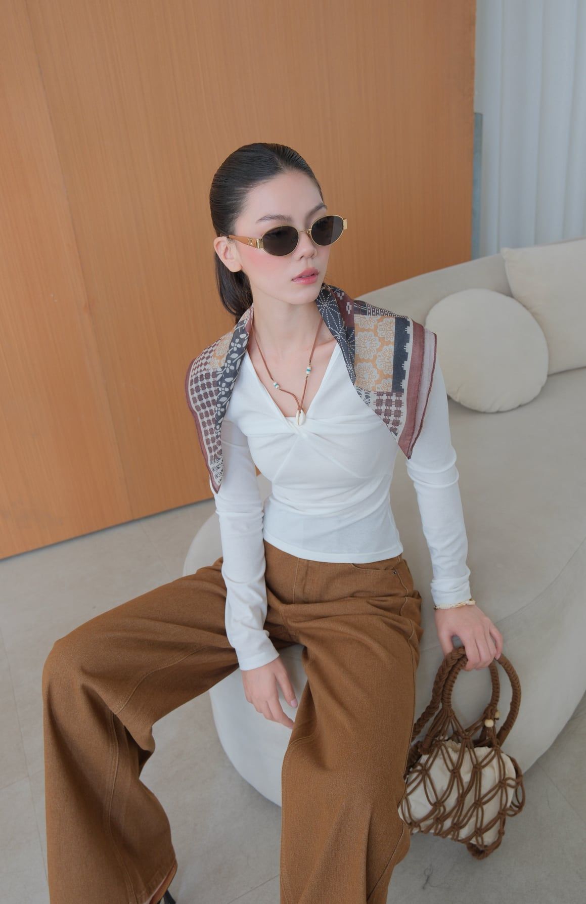  Áo Thun Cổ Xoắn FAT097 