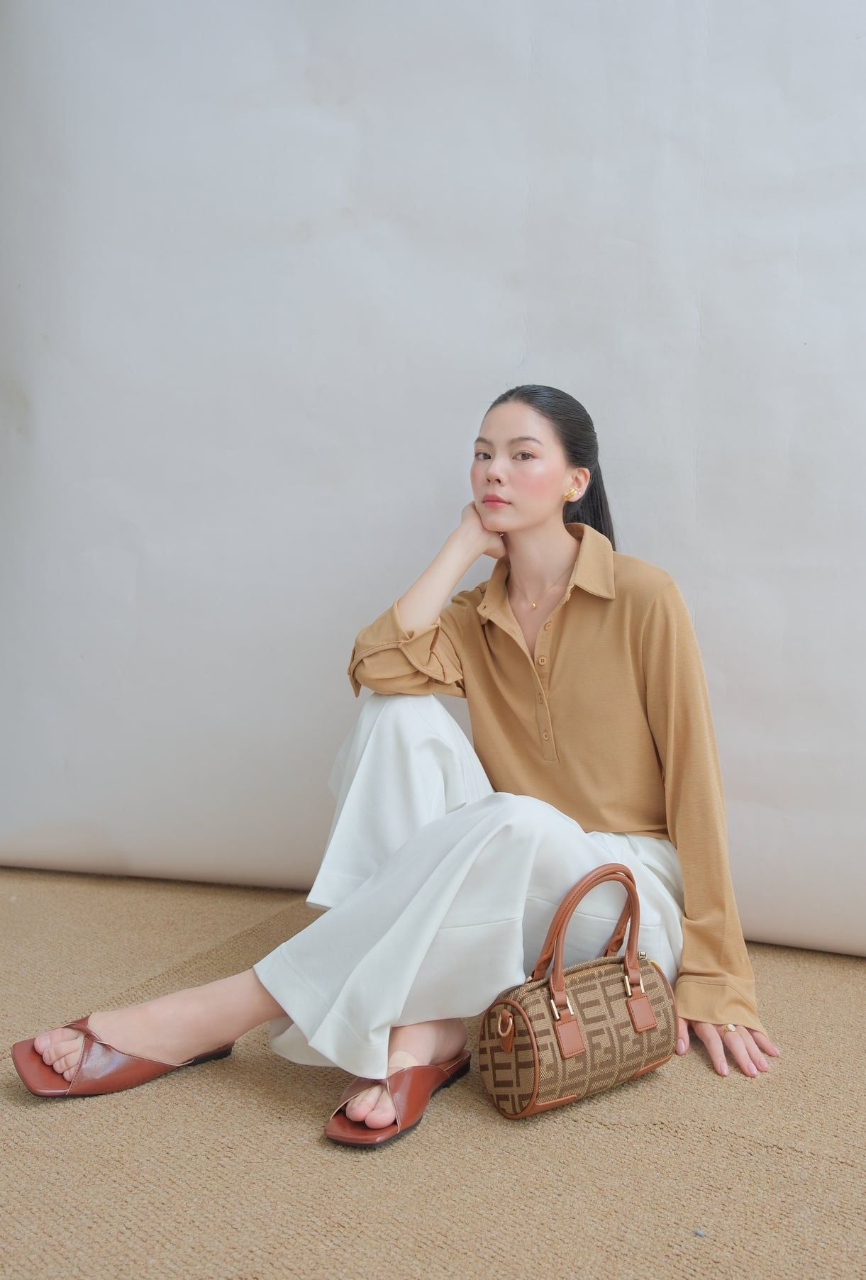  Áo Thun Cổ Trụ FAT098 