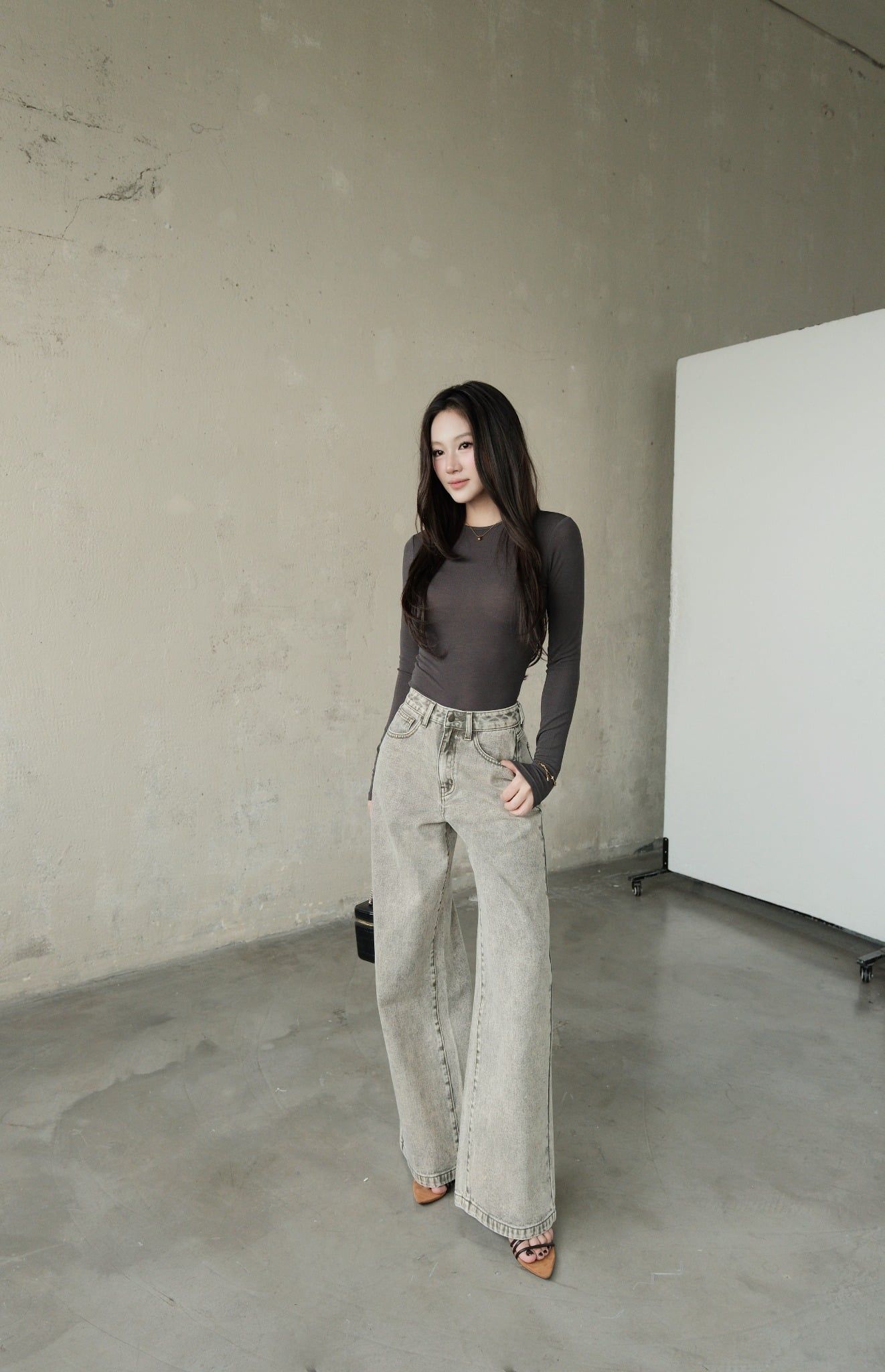  Quần Jean Ống Rộng FQJ059 