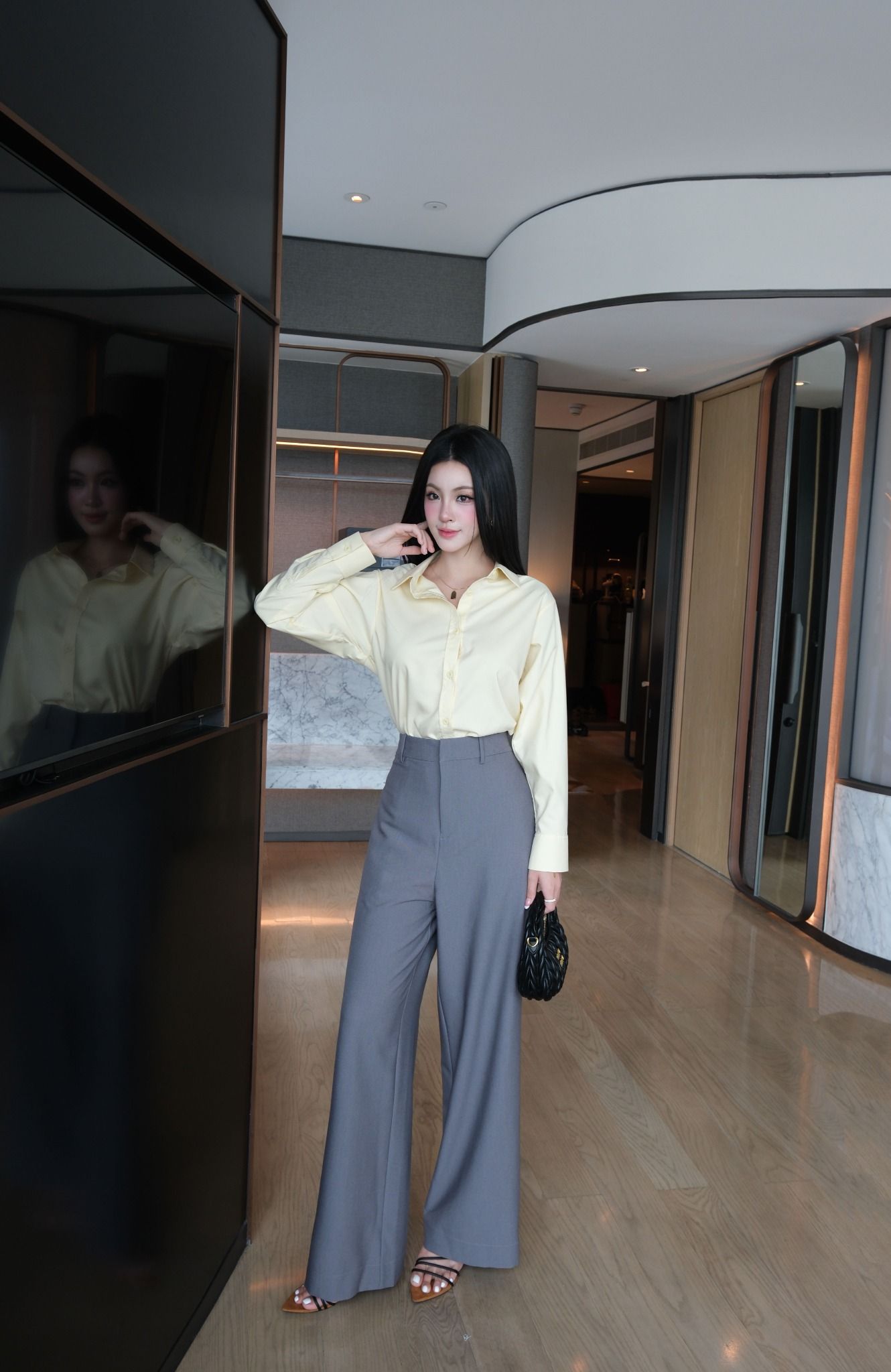  Áo Sơ Mi Trơn Classic FAS383 