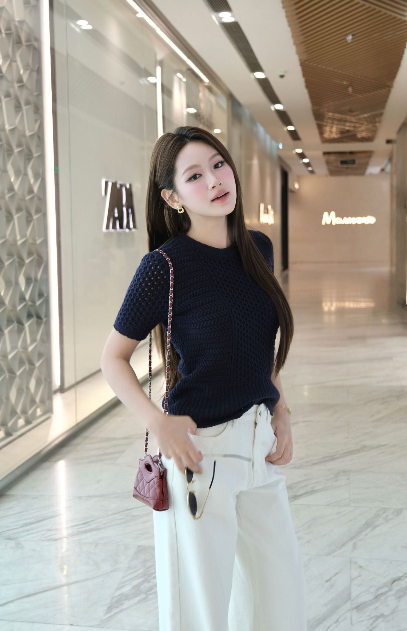  Áo Dệt Kim Cổ Tròn FAK085 