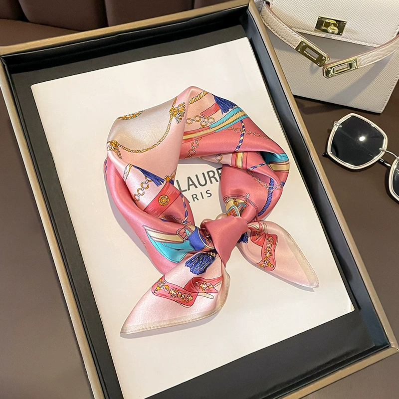 Khăn lụa tơ tằm họa tiết 53x53cm BASELE1111