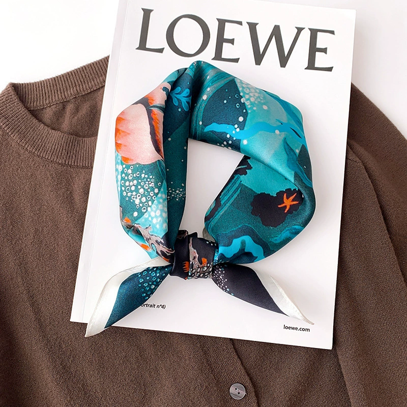 Khăn lụa tơ tằm họa tiết 53x53cm BASELE1097