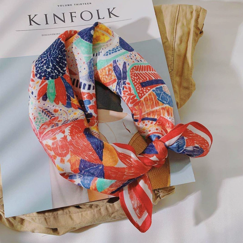 Khăn lụa tơ tằm họa tiết 53x53cm BASELE1098