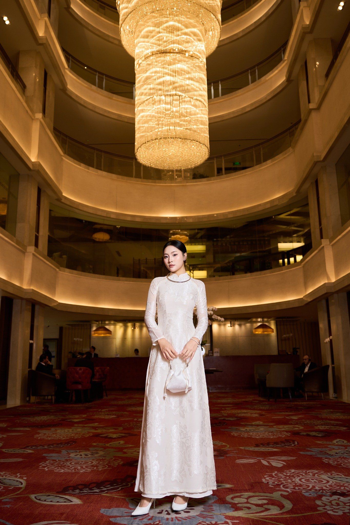 Áo Tơ Hoa Be và quần