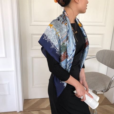 Khăn lụa tơ tằm họa tiết 90x90cm BASELE1141