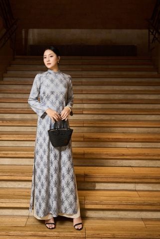 Áo Gấm Thọ Dơi Xám và quần