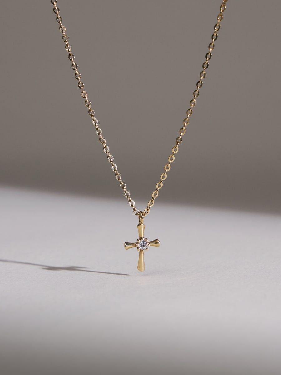  14K Lumiere Cross Necklace 