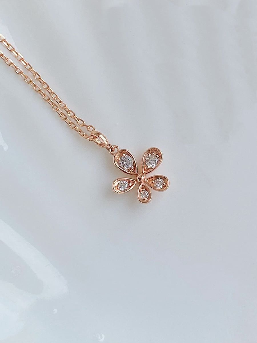  14K Dewdrop Flower Necklace 