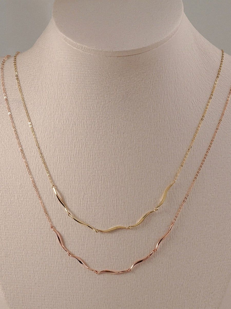  14K Silky Wave Necklace 