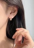  14K Smooth Teardrop Hoops (M) 