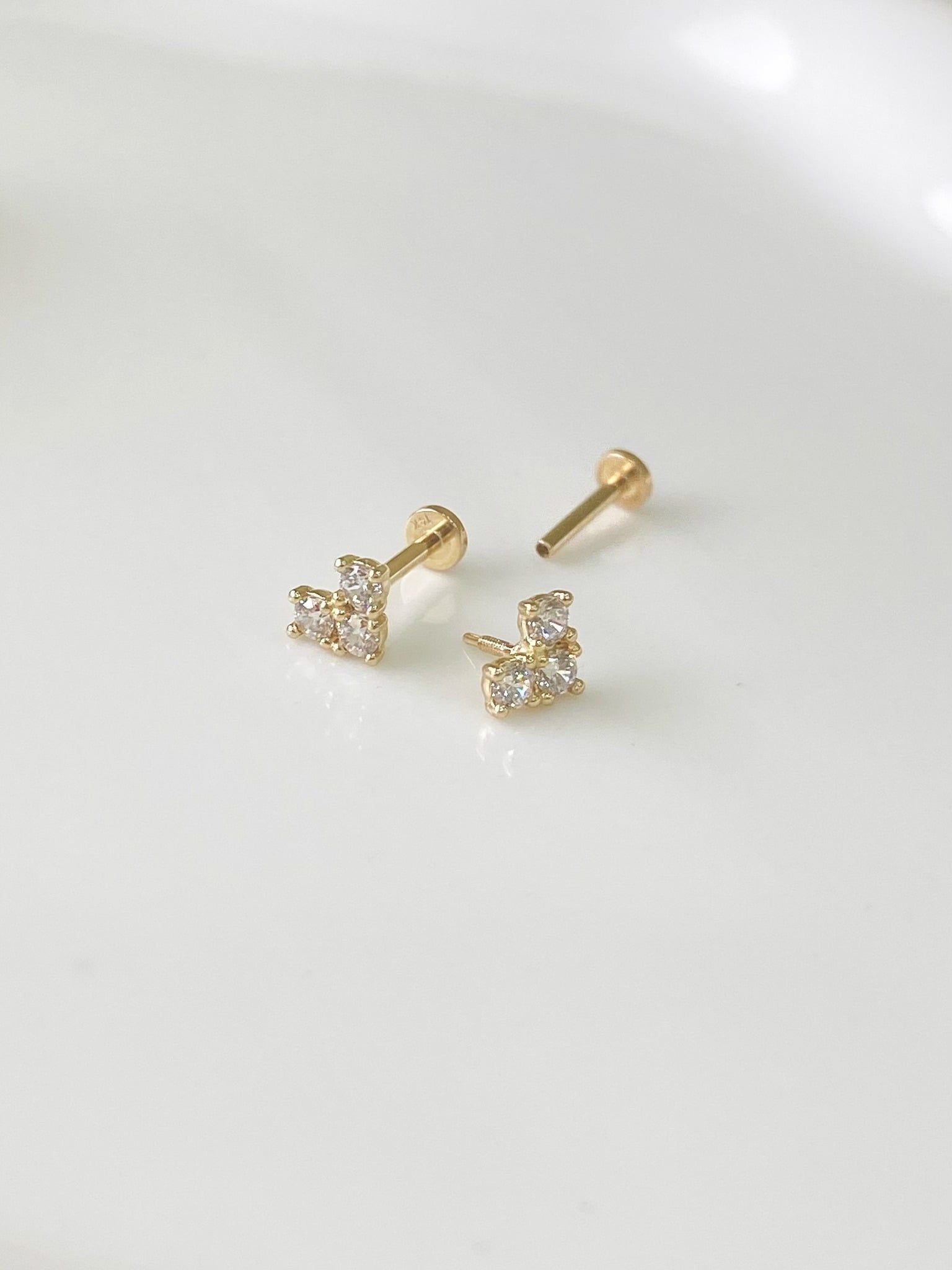 14K Tiny Heart Internal Flatback 