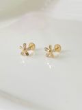  14K Sparkle Flower Labret 